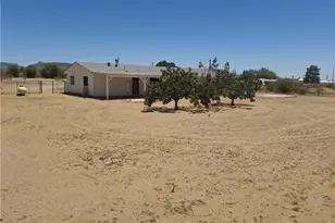 3369 N Marana Rd, Golden Valley, AZ 86413 - Photo 37
