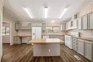 3369 N Marana Rd, Golden Valley, AZ 86413 - Photo 17