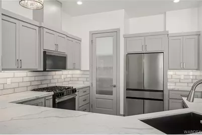 2920 Sidewheel Drive, Bullhead City, AZ 86429 - Photo 17