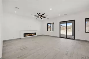 2920 Sidewheel Dr, Bullhead City, AZ 86429 - Photo 11