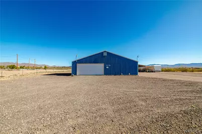 7635 W Abrigo Drive, Golden Valley, AZ 86413 - Photo 1