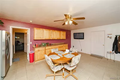 7635 W Abrigo Drive, Golden Valley, AZ 86413 - Photo 5