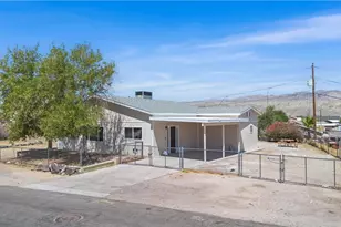 1811 Sea Breeze Ln, Bullhead City, AZ 86442 - Photo 5