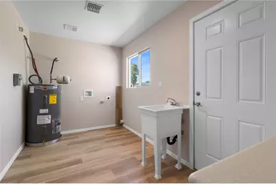 1811 Sea Breeze Lane, Bullhead City, AZ 86442 - Photo 15