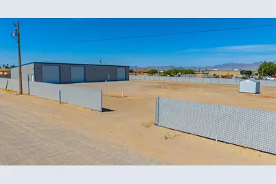 5481 S Calle Del Media, Fort Mohave, AZ 86426 - Photo 17