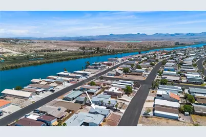 657 Terrace Drive, Bullhead City, AZ 86442 - Photo 13