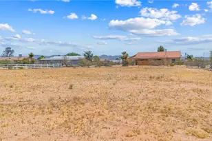 3654 N Saturn Rd, Golden Valley, AZ 86413 - Photo 1