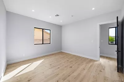 3456 Sunglow Drive, Bullhead City, AZ 86429 - Photo 33