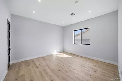 3456 Sunglow Drive, Bullhead City, AZ 86429 - Photo 31
