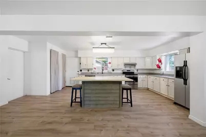 2422 Miami Avenue, Kingman, AZ 86401 - Photo 11