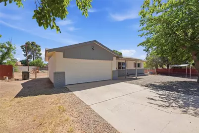 2422 Miami Avenue, Kingman, AZ 86401 - Photo 3