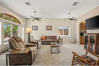 2585 Triangle S Street, Kingman, AZ 86401 - Photo 11