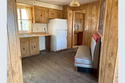 16500 Knoll Drive, Dolan Springs, AZ 86441 - Photo 11