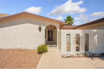 1807 Escalera Circle, Bullhead City, AZ 86442 - Photo 13