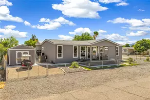 1090 E Spruce Dr, Mohave Valley, AZ 86440 - Photo 11