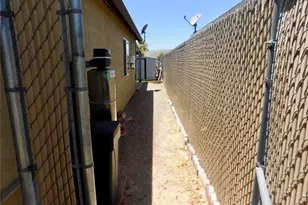 1647 Lynn Dr, Bullhead City, AZ 86442 - Photo 39