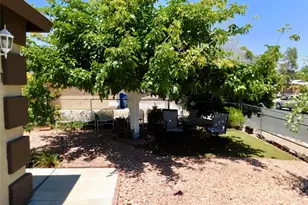 1647 Lynn Dr, Bullhead City, AZ 86442 - Photo 5