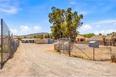 10031 S Dike Road, Mohave Valley, AZ 86440 - Photo 21