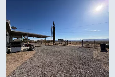 4680 N Smoketree Road, Golden Valley, AZ 86413 - Photo 27