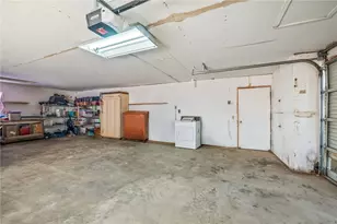 6498 W Chloride Rd, Golden Valley, AZ 86413 - Photo 39