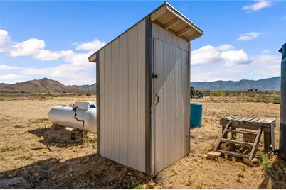 6498 W Chloride Road, Golden Valley, AZ 86413 - Photo 35