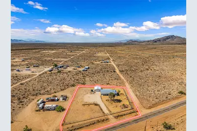 6498 W Chloride Road, Golden Valley, AZ 86413 - Photo 3