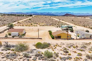 8990 E Colorado Dr, Kingman, AZ 86401 - Photo 31