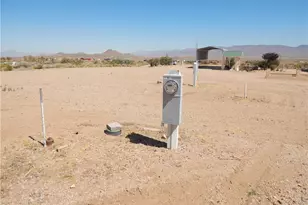 8990 E Colorado Dr, Kingman, AZ 86401 - Photo 15