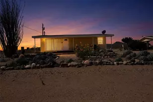 8990 E Colorado Dr, Kingman, AZ 86401 - Photo 7
