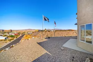 2475 Ripple Dr, Bullhead City, AZ 86429 - Photo 5