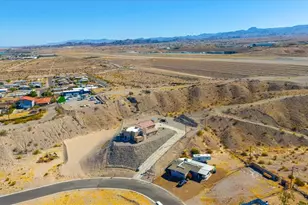 2475 Ripple Dr, Bullhead City, AZ 86429 - Photo 11