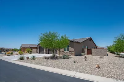 2921 Steamboat Drive, Bullhead City, AZ 86429 - Photo 9