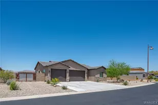 2921 Steamboat Dr, Bullhead City, AZ 86429 - Photo 9