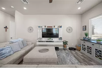 2921 Steamboat Drive, Bullhead City, AZ 86429 - Photo 21