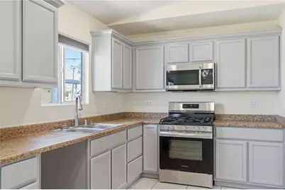 365 Meander Drive, Bullhead City, AZ 86442 - Photo 13