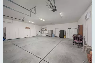 2459 N Ridge Avenue, Bullhead City, AZ 86429 - Photo 31
