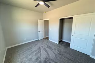 2061 Robert Mitchum Dr, Kingman, AZ 86409 - Photo 39