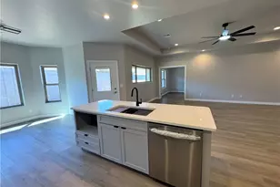 2061 Robert Mitchum Dr, Kingman, AZ 86409 - Photo 13