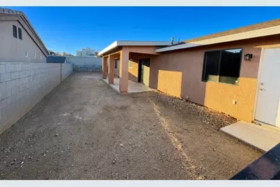 2770 N Rainbow Street, Kingman, AZ 86401 - Photo 3
