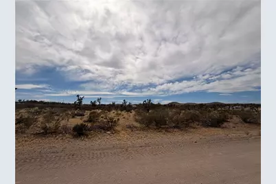 17773 Laurel Drive, Dolan Springs, AZ 86441 - Photo 7