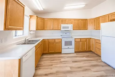 4075 N Quail Drive, Golden Valley, AZ 86413 - Photo 9