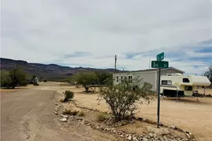 12347 S Third St, Yucca, AZ 86438 - Photo 23
