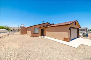 1879 Clearwater Dr, Bullhead City, AZ 86442 - Photo 5