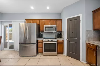 3627 Gloria Avenue, Bullhead City, AZ 86442 - Photo 11