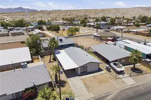 2021 Colorado Blvd, Bullhead City, AZ 86442 - Photo 9