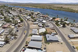 2021 Colorado Blvd, Bullhead City, AZ 86442 - Photo 3