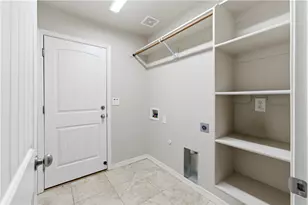 443 Martinez Rd, Golden Valley, AZ 86413 - Photo 27