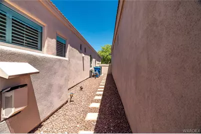 1109 Legends Drive, Bullhead City, AZ 86429 - Photo 45