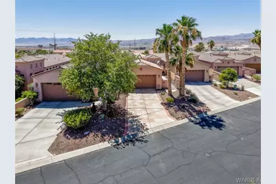 1109 Legends Drive, Bullhead City, AZ 86429 - Photo 1