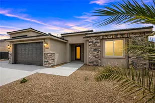 2868 Enclave Dr, Bullhead City, AZ 86429 - Photo 3